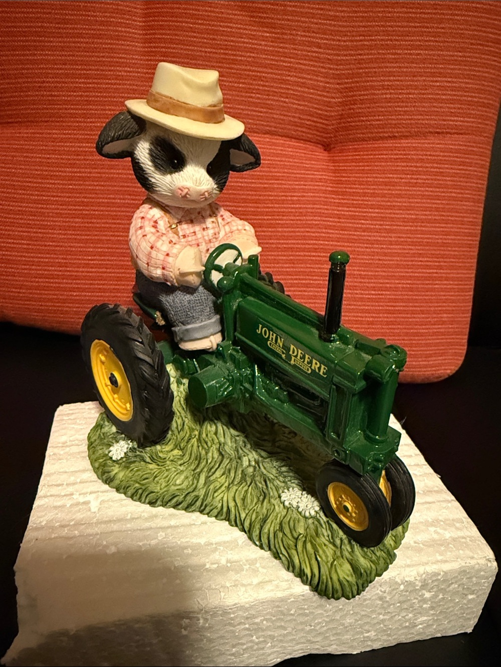 Enesco Vintage 2001 Mary's Moo Moos John Deere Cow Figurine